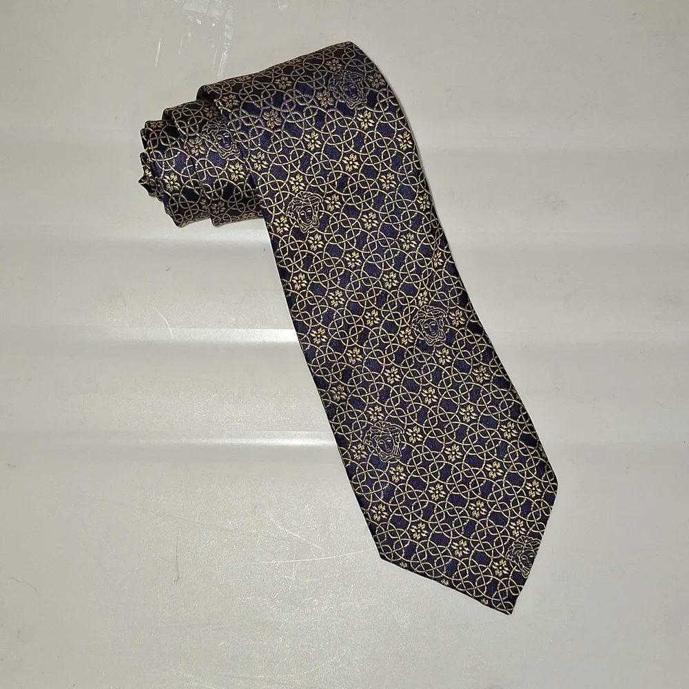 Vintage 90s Versace silk tie - navy blue/gold print
